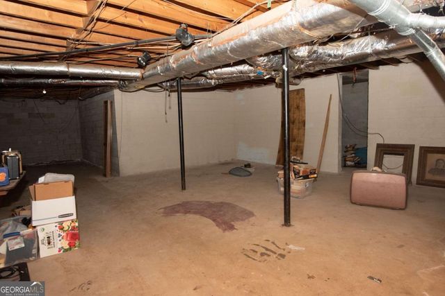 1310 Moores Ford Road, Bogart, GA 30622