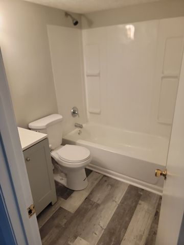 117 Plumlee Dr, Hendersonville, TN 37075