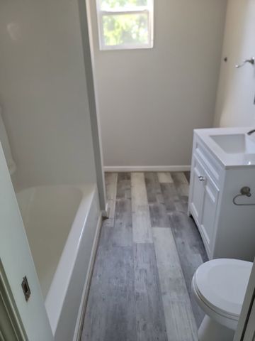 117 Plumlee Dr, Hendersonville, TN 37075