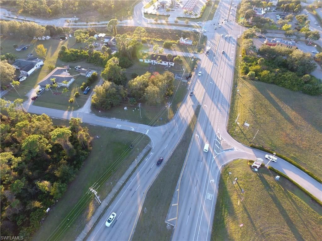 90/92 Herron RD, NORTH FORT MYERS, FL 33903 — exterior