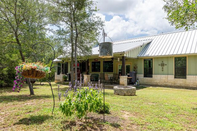 7152 Taylorsville RD, Dale, TX 78616