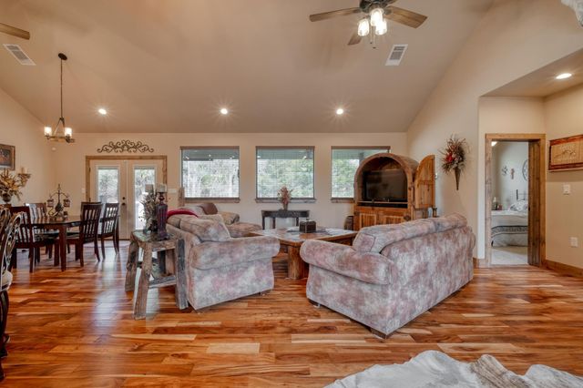 7152 Taylorsville RD, Dale, TX 78616