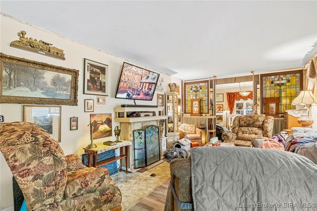 410 Mill Street, Madison, IN 47250