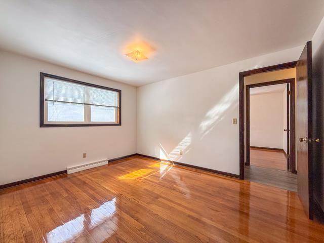 2220 DEER TRAIL, Green Bay, WI 54302