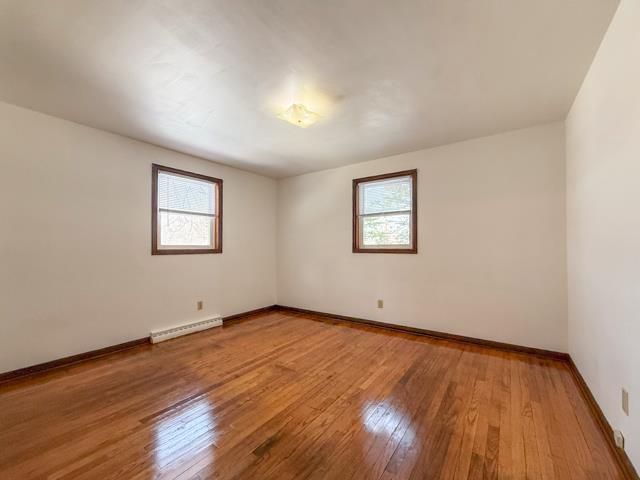 2220 DEER TRAIL, Green Bay, WI 54302