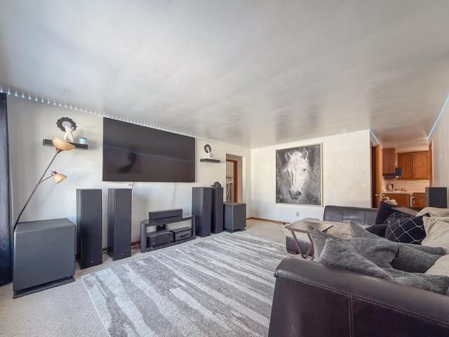 2220 DEER TRAIL, Green Bay, WI 54302