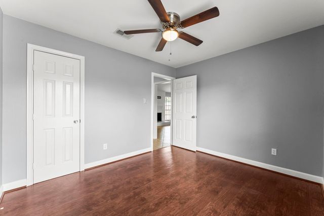 18703 Clover Glen Lane, Houston, TX 77084