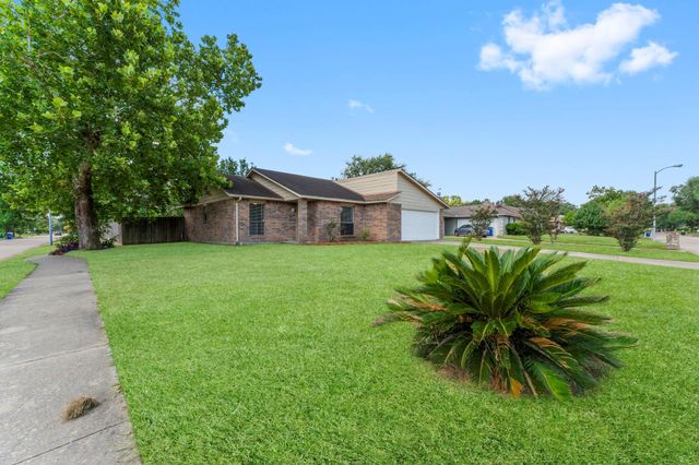 18703 Clover Glen Lane, Houston, TX 77084