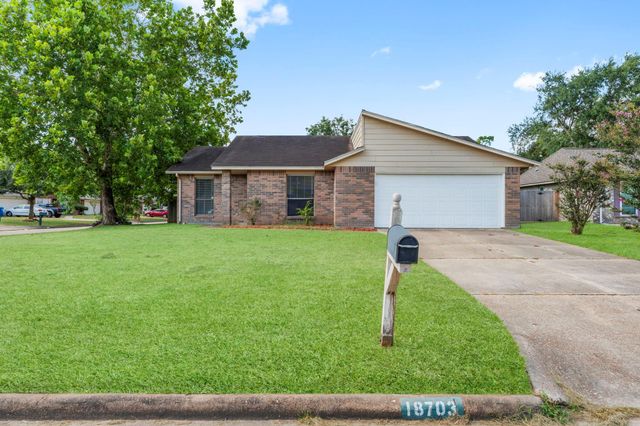 18703 Clover Glen Lane, Houston, TX 77084