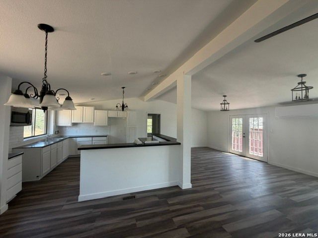 108 VILLA RIDGE DR, Poteet, TX 78065
