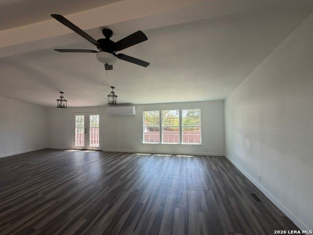 108 VILLA RIDGE DR, Poteet, TX 78065