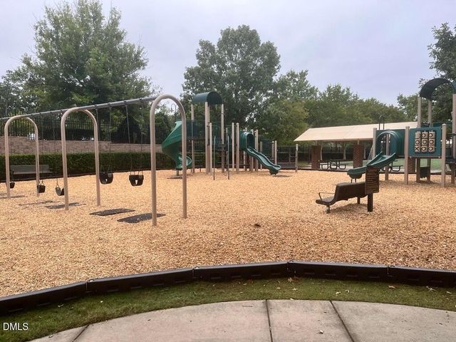 323 Northlands Drive, Cary, NC 27519