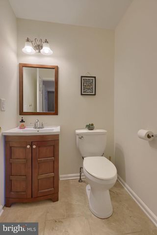 57 HORSESHOE DR, Douglassville, PA 19518