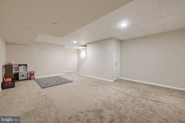 57 HORSESHOE DR, Douglassville, PA 19518