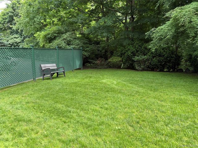 20 Alden Place 1, Bronxville, NY 10708