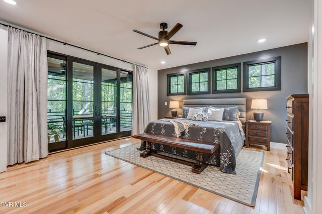 379 Hideaway Farm Road, Piney Flats, TN 37686