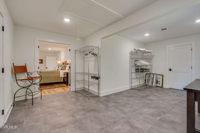 379 Hideaway Farm Road, Piney Flats, TN 37686