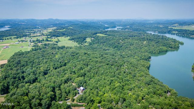 379 Hideaway Farm Road, Piney Flats, TN 37686