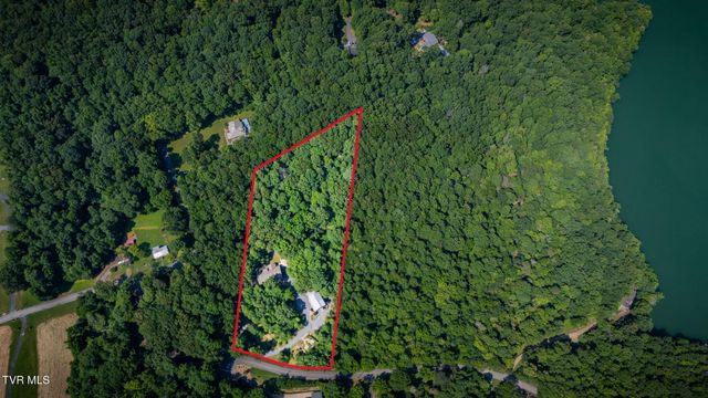 379 Hideaway Farm Road, Piney Flats, TN 37686