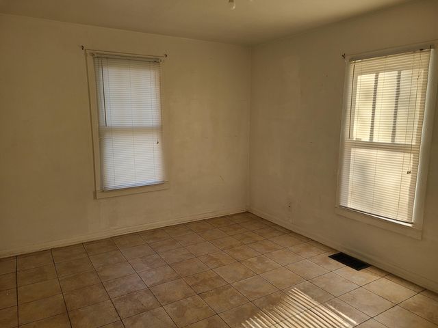 1264 Pavone Street, Benton Harbor City, MI 49022