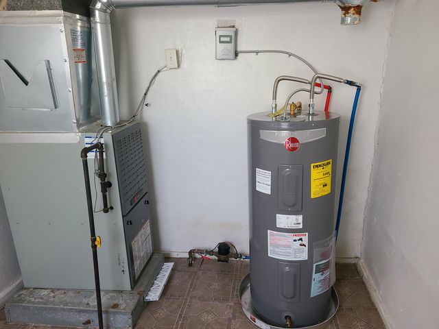 1264 Pavone Street, Benton Harbor City, MI 49022