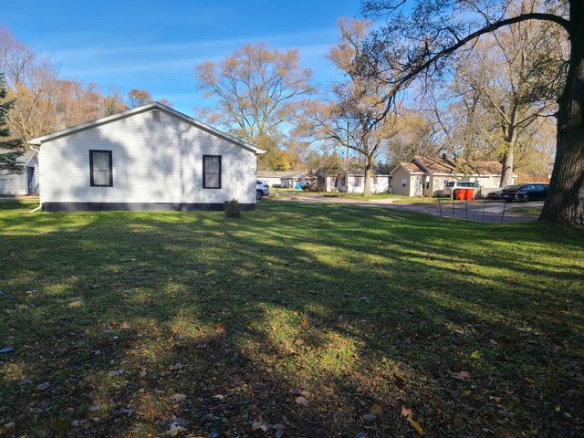 1264 Pavone Street, Benton Harbor City, MI 49022