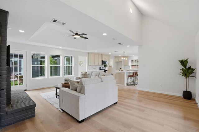 1126 Stonewall Street, Garland, TX 75043