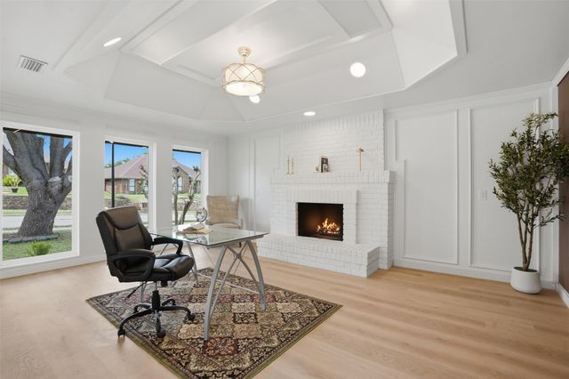 1126 Stonewall Street, Garland, TX 75043