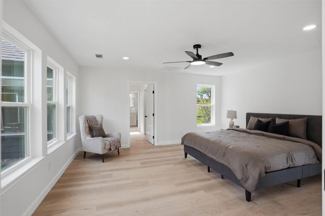 1126 Stonewall Street, Garland, TX 75043