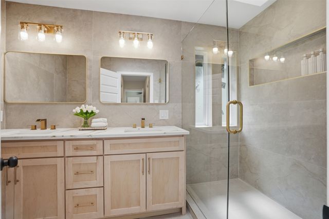 1126 Stonewall Street, Garland, TX 75043