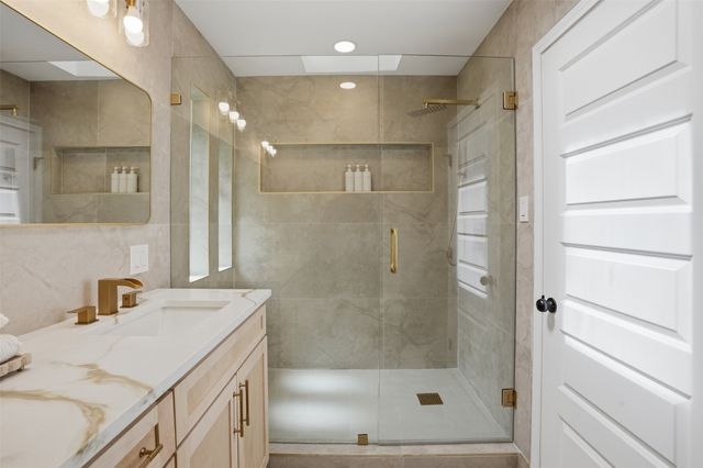 1126 Stonewall Street, Garland, TX 75043