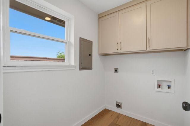 1126 Stonewall Street, Garland, TX 75043