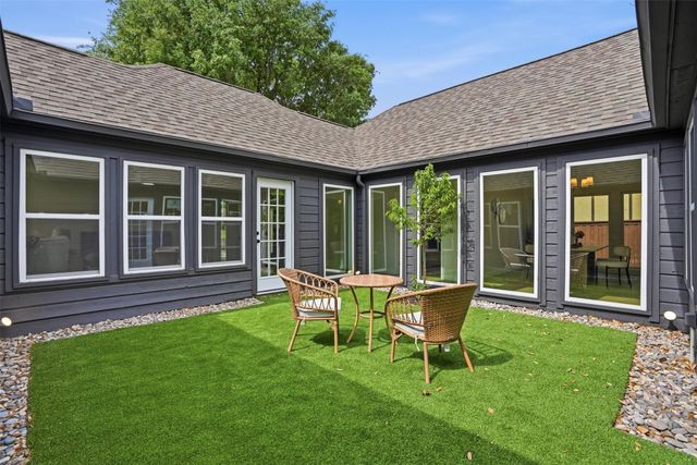 1126 Stonewall Street, Garland, TX 75043