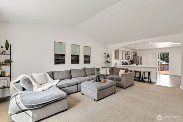 20008 99th Avenue E, Graham, WA 98338