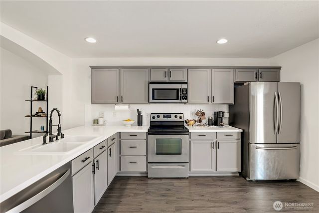 20008 99th Avenue E, Graham, WA 98338