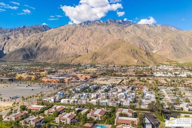 1150 E Amado Road 17A1, Palm Springs, CA 92262