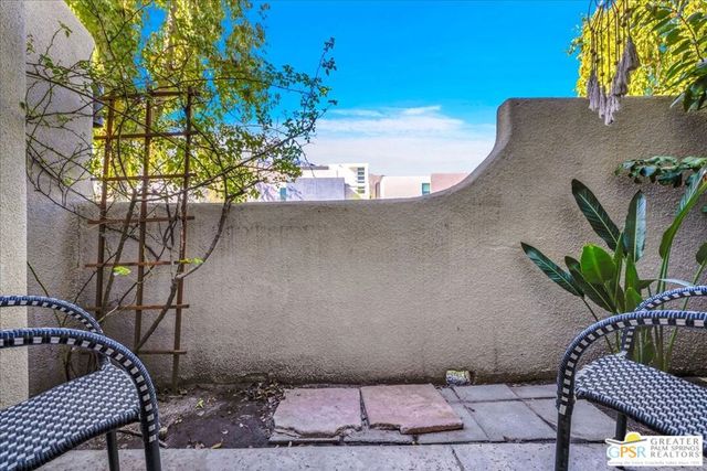 1150 E Amado Road 17A1, Palm Springs, CA 92262