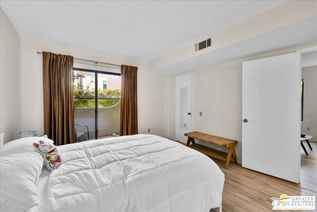 1150 E Amado Road 17A1, Palm Springs, CA 92262