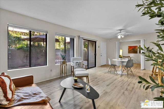 1150 E Amado Road 17A1, Palm Springs, CA 92262