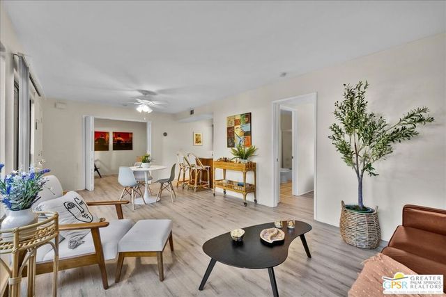 1150 E Amado Road 17A1, Palm Springs, CA 92262