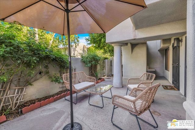 1150 E Amado Road 17A1, Palm Springs, CA 92262