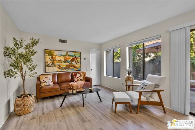 1150 E Amado Road 17A1, Palm Springs, CA 92262