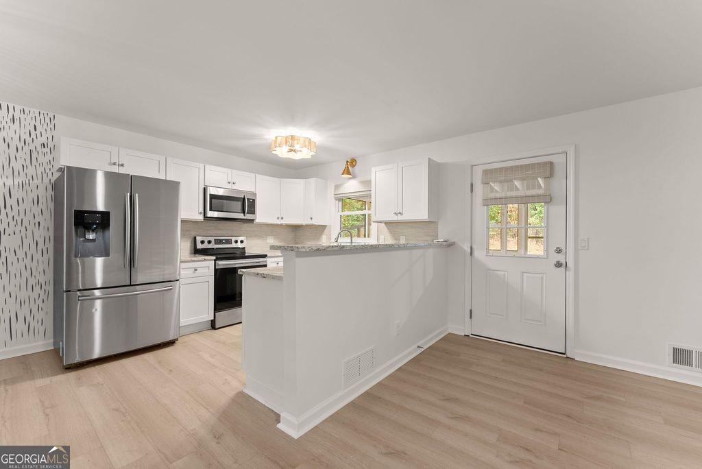 6804 Union Hill Road, Canton, GA 30115 — photo 2
