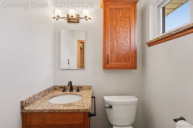 9001 Denne Street, Livonia, MI 48150