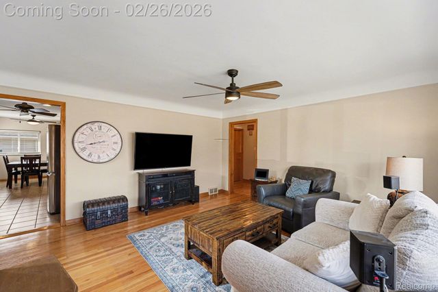 9001 Denne Street, Livonia, MI 48150