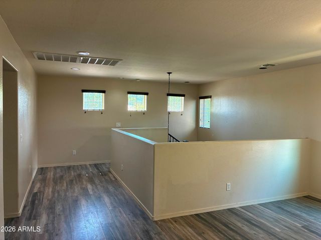 3340 S SUNLAND Drive, Chandler, AZ 85248