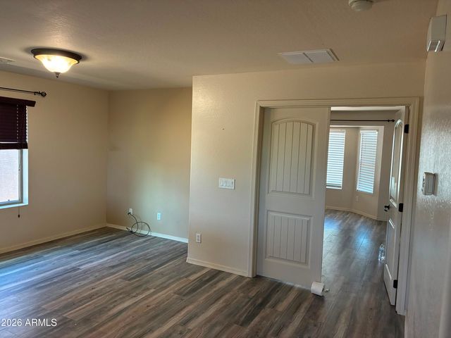 3340 S SUNLAND Drive, Chandler, AZ 85248