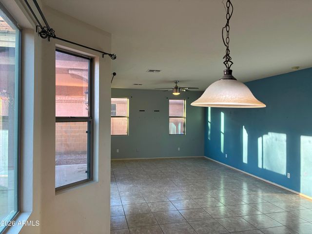 3340 S SUNLAND Drive, Chandler, AZ 85248