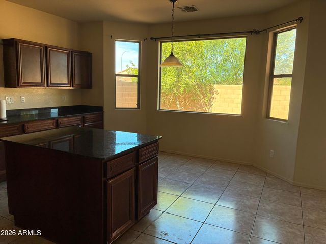 3340 S SUNLAND Drive, Chandler, AZ 85248