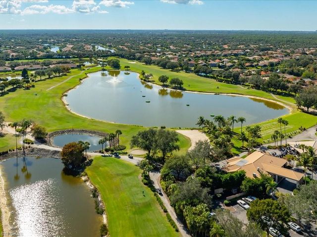 1817 Avian CT A76, Naples, FL 34119